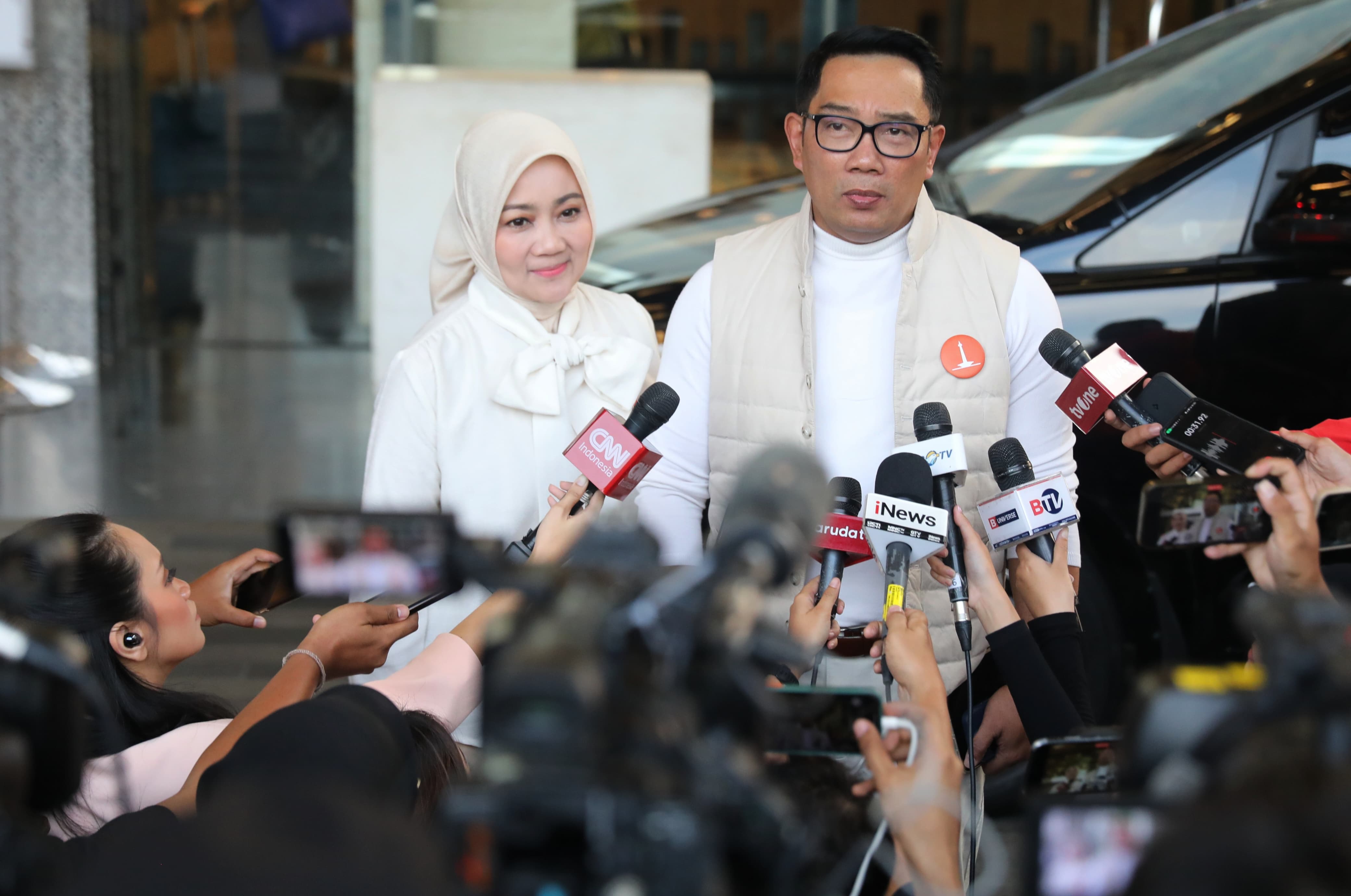 Istri Ridwan Kamil Hadir di Debat Perdana Calon Gubernur DKI Jakarta