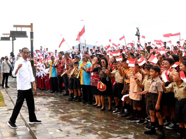 Bulan Depan Manado Banjir Turis Tiongkok