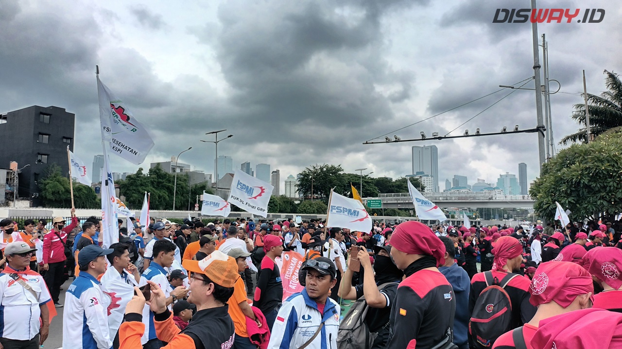 PHK Massal Michelin Indonesia Diduga Langgar Hak Serikat Pekerja