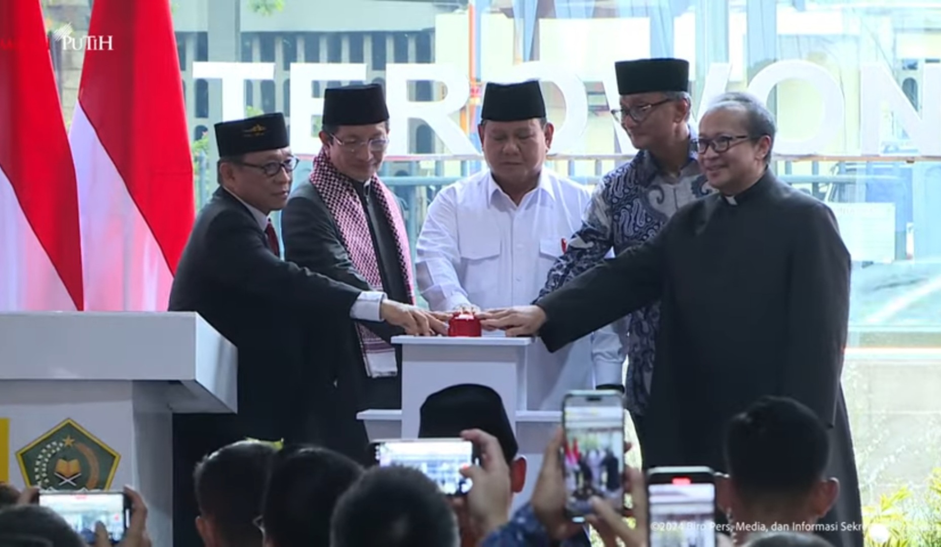 Presiden Prabowo Resmikan Terowongan Silaturahmi Masjid Istiqlal dan Katedral