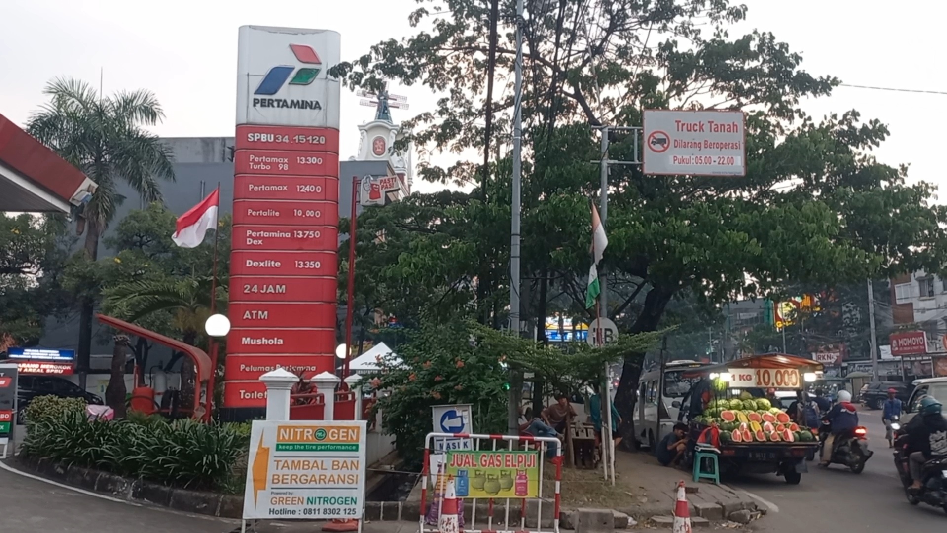 Viral! Pemotor Keluhkan Pertamax Bercampur Air di SPBU Larangan Tangerang, Apa yang Terjadi? 