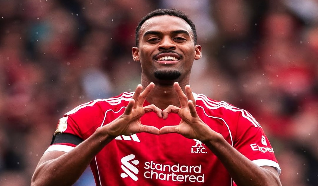 Real Madrid Bidik Ryan Gravenberch, Liverpool Diprediksi Pasang Harga Selangit