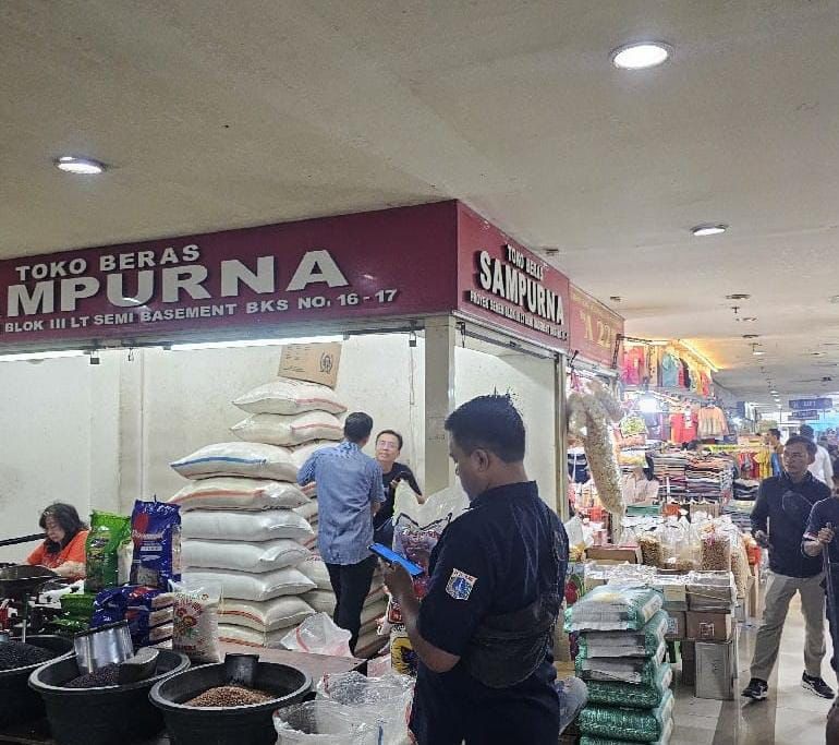 Polda Metro Jaya Cek 61 Titik Penjualan, Klaim Harga Beras Terkendali