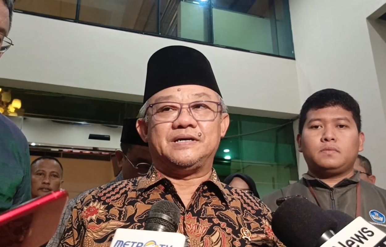 Mendikdasmen Sebut Terduga Pelaku Ledakan SMAN 72 Dipindahkan ke RS Polri Kramat Jati