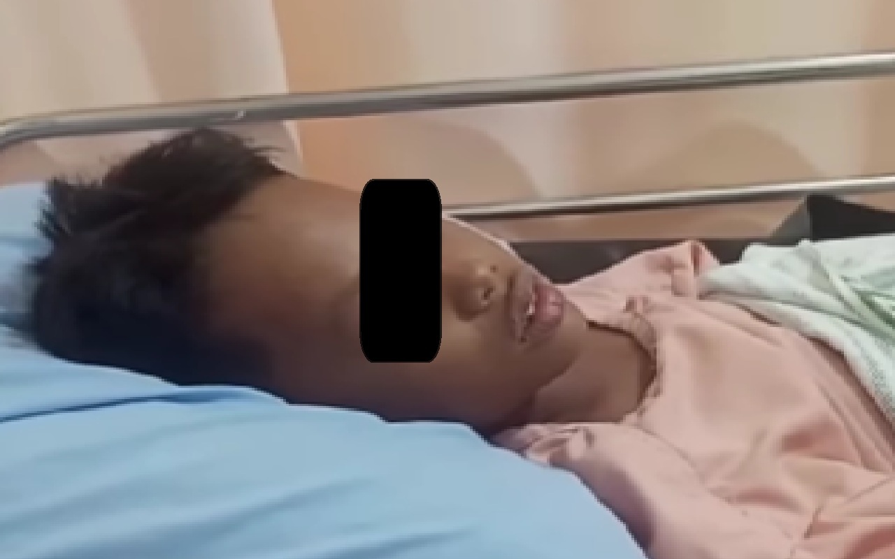 Bocah Baru Dibius Malah Nyanyi 'Tor Monitor Ketua', Videonya Bikin Warganet Meledak Tertawa!