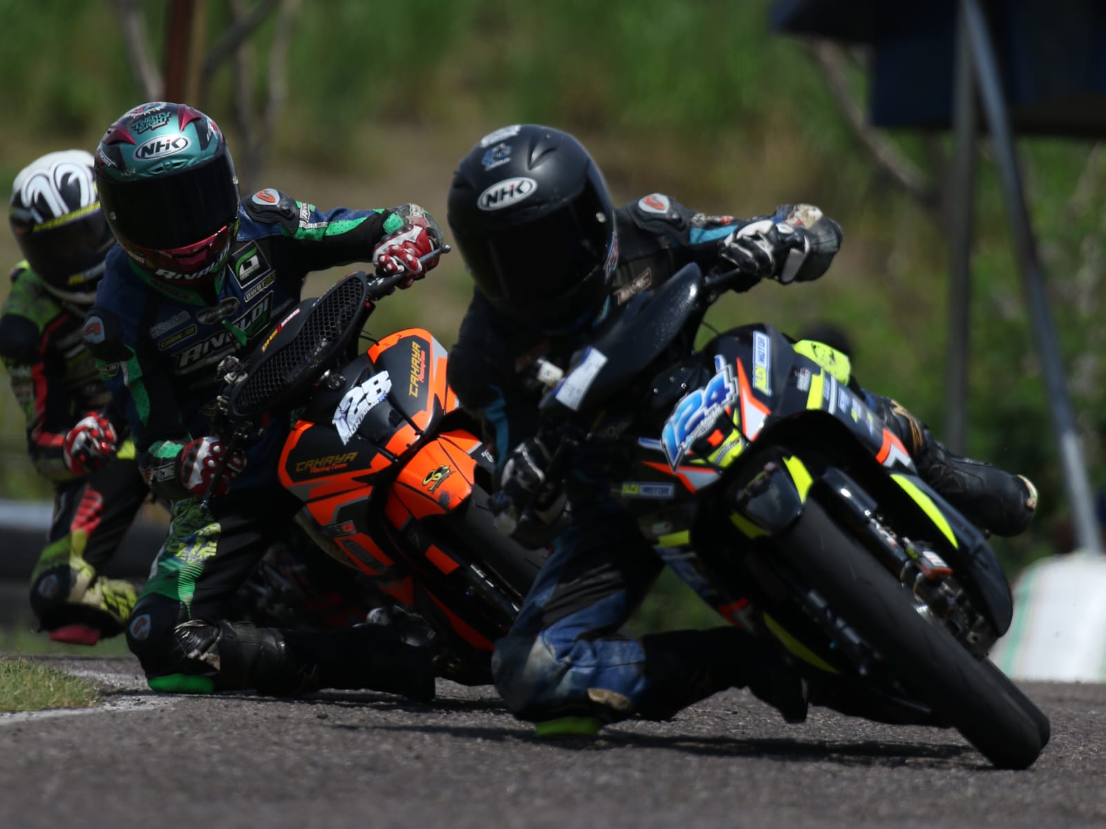 Dimeriahkan Balapan Malam, YCR 2026 Sidrap Ditonton Ribuan Penggemar Balap