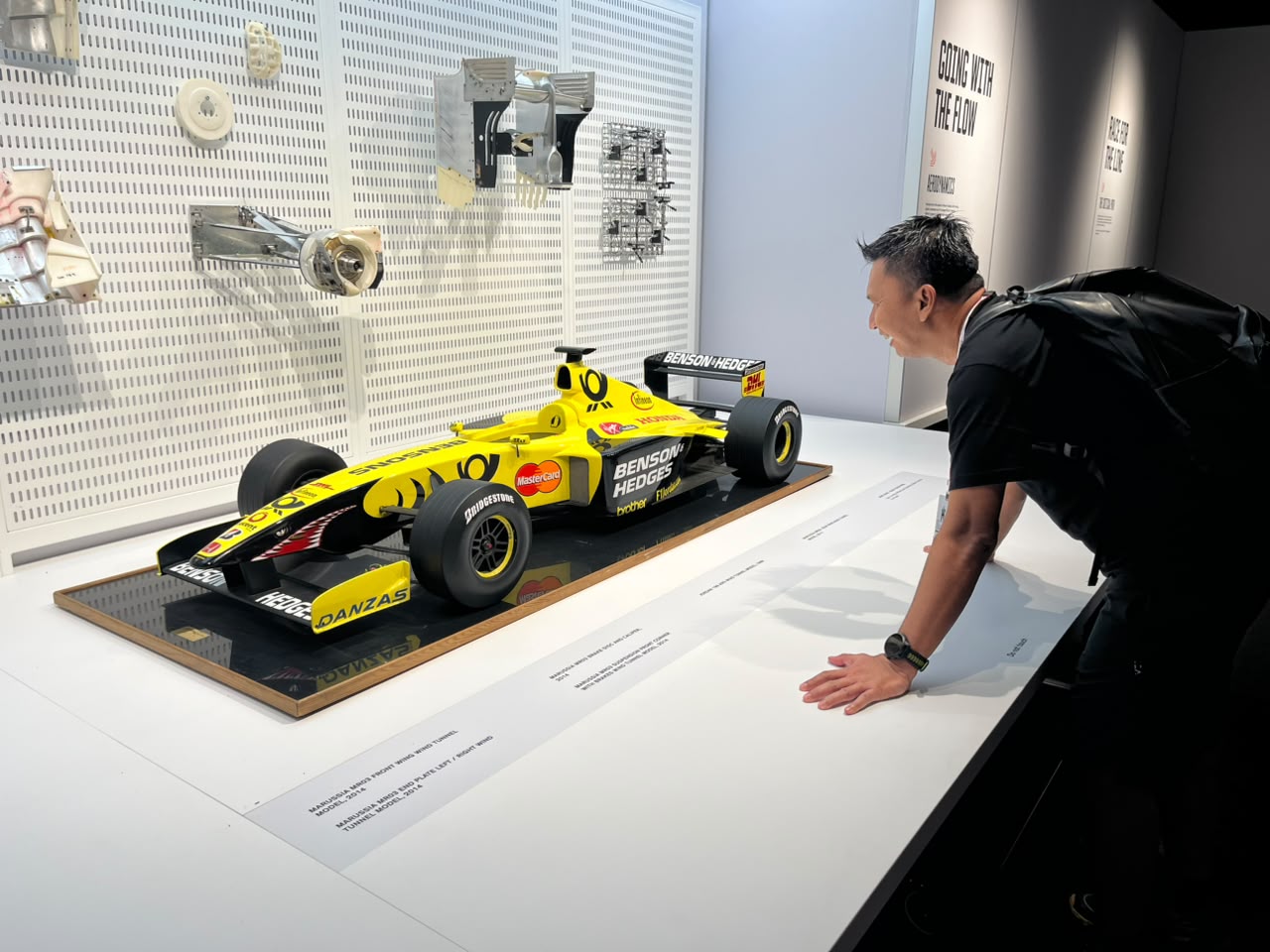 Laporan Mainbalap dari F1 GP Singapura: Belajar Evolusi Formula 1