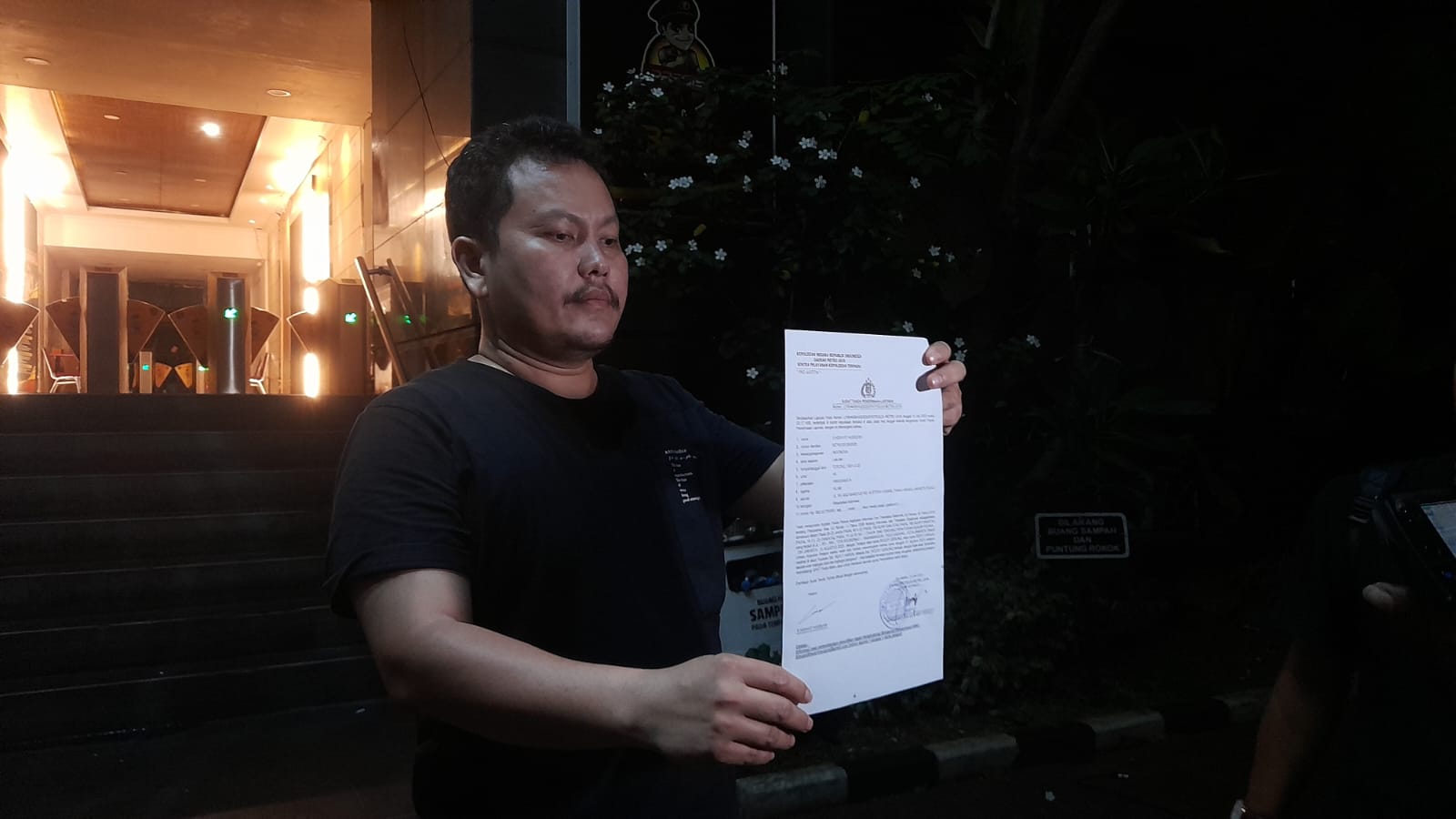 Rocky Gerung dan Refly Harun Dipolisikan Terkait Dugaan Hina Presiden, Relawan: Kapolda Metro Jaya Sikapi Tegas