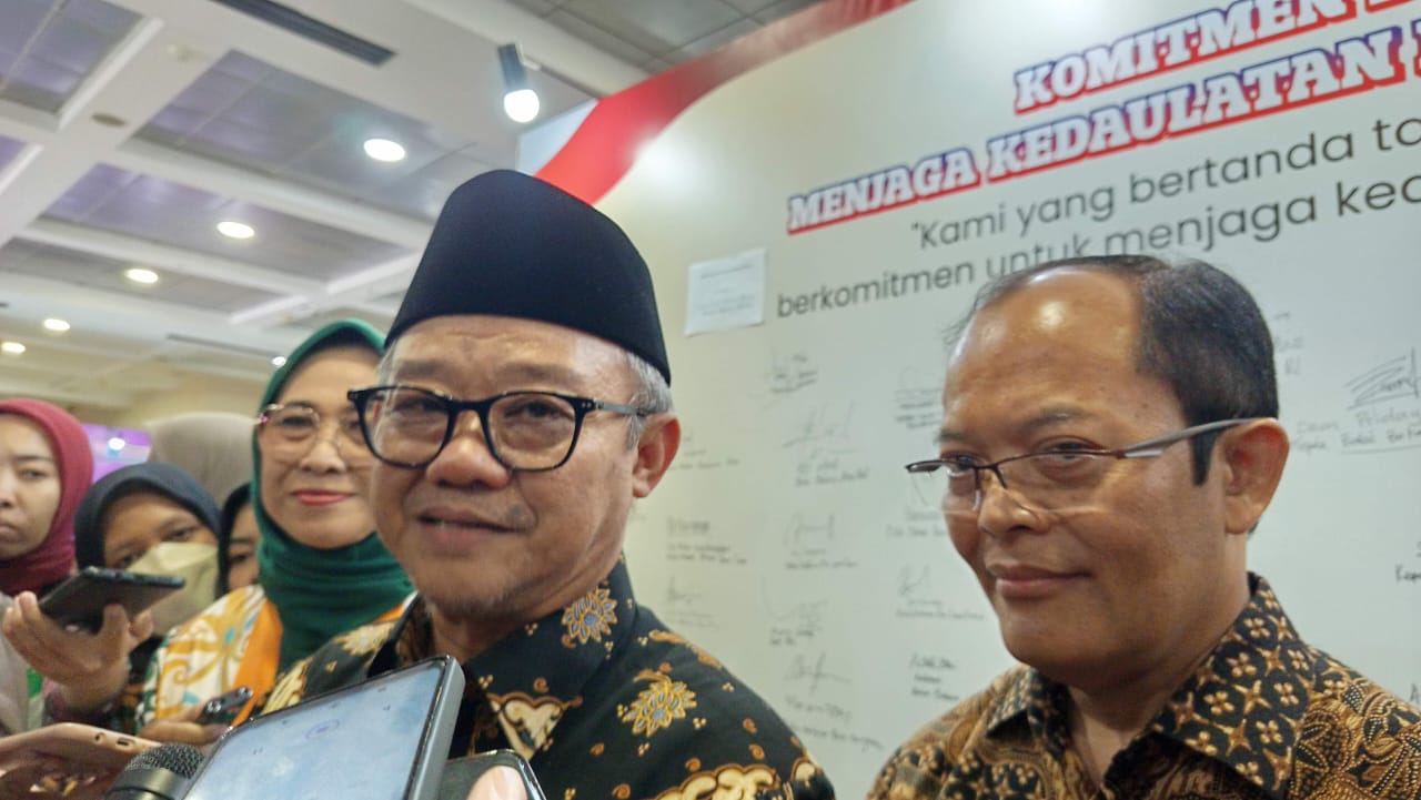 Mendikdasmen: Meningkatkan Literasi Anak Tak Hanya Bisa Dilakukan di Sekolah