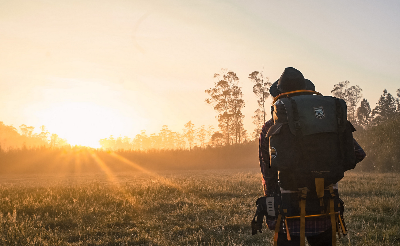 Mengenal Off-Grid Adventure, Menjelajah Alam Tanpa Gadget