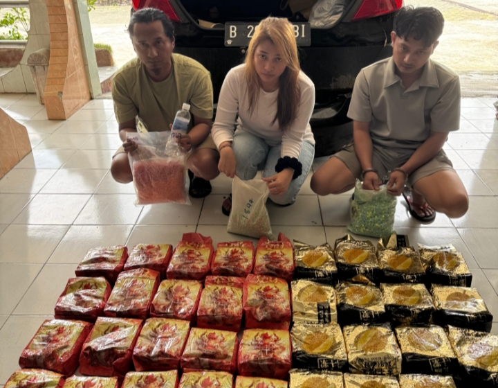 Polisi Bongkar Jaringan Narkoba Lintas Provinsi, Puluhan Bungkus Sabu dan Ekstasi Disita