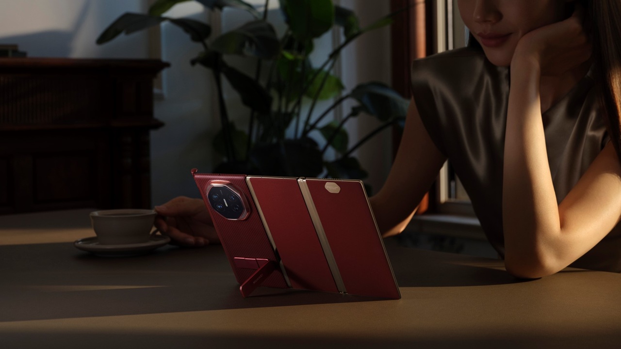 HUAWEI Mate XT Resmi Dirilis, Apa Sih Keistimewaannya?