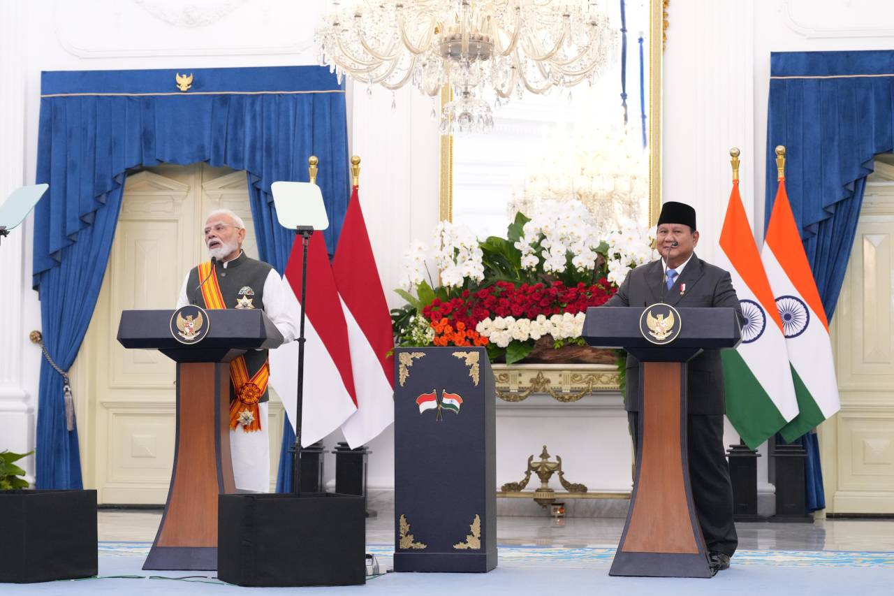 Prabowo dan PM Modi Dorong Penyelesaian Konflik Timur Tengah Melalui Dialog