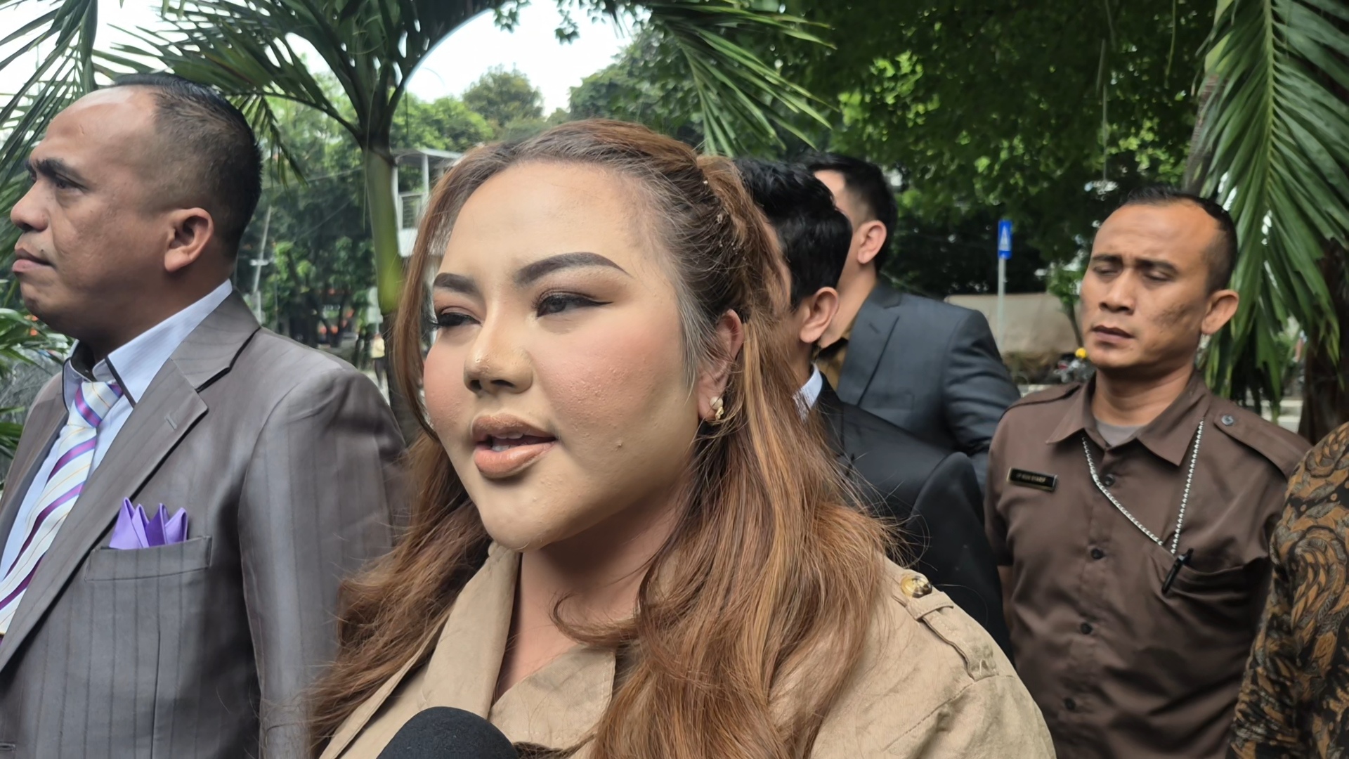 KPK Bakal Periksa Lisa Mariana Lagi Terkait Dugaan Korupsi Kasus BJB