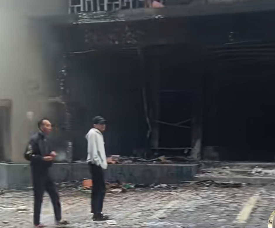 Dampak Ricuh Demo di Bandung, 5 Bangunan Dibakar Massa: Ada Rumah Makan