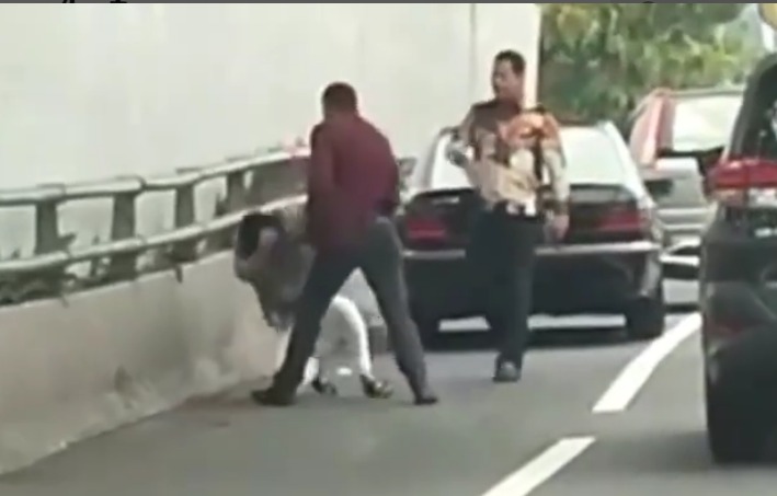 Pengemudi Xtrail RFH Tersangka Pemukulan Anak Anggota DPR RI Pakai Pelat Mobil Palsu 
