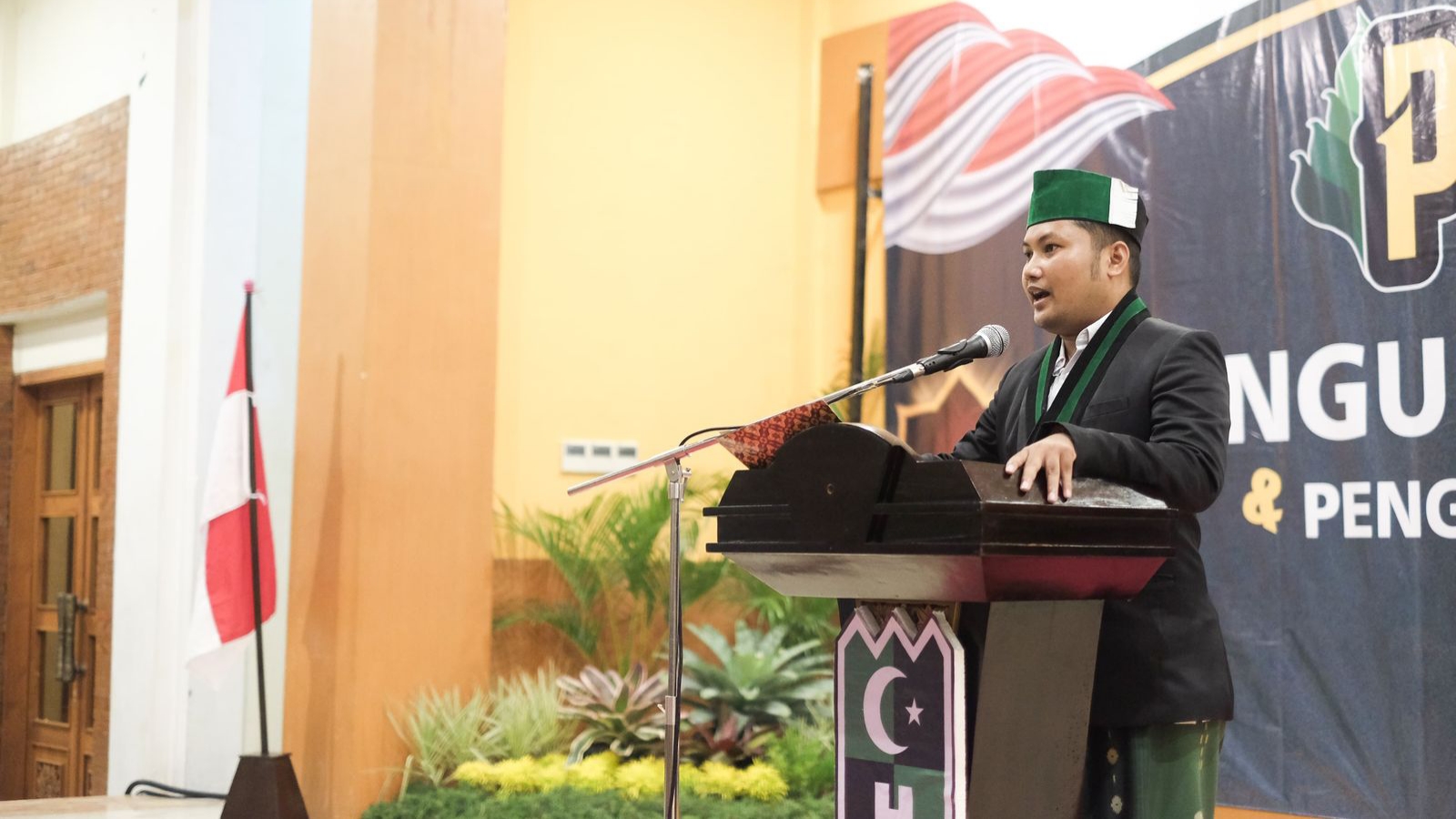 Bank Jatim di Ujung Tanduk, Badko HMI Jatim Desak RUPS-LB