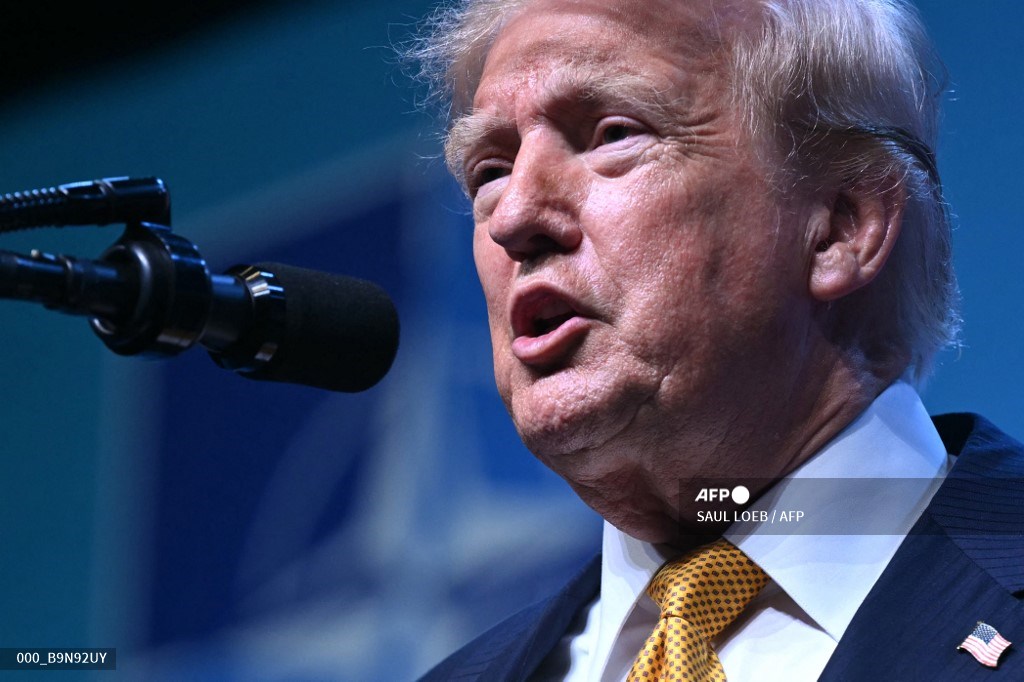 Keseleo Lidah! Trump Sebut Republik Islam Jepang saat Konferensi Pers KTT NATO