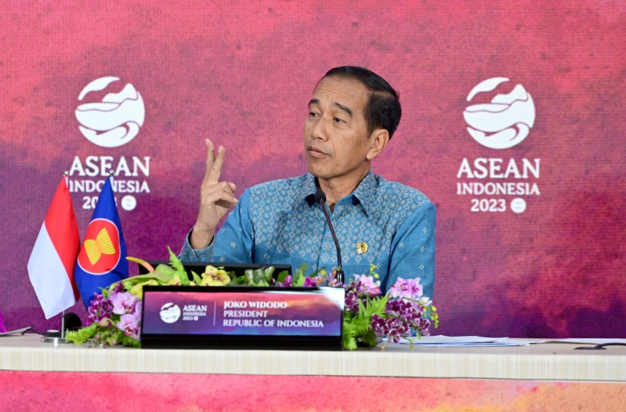 Jokowi Puji Setinggi Langit Timnas Indonesia Usai Menang di Final SEA Games 2023, Singgung Hadiah: Kita Beri...