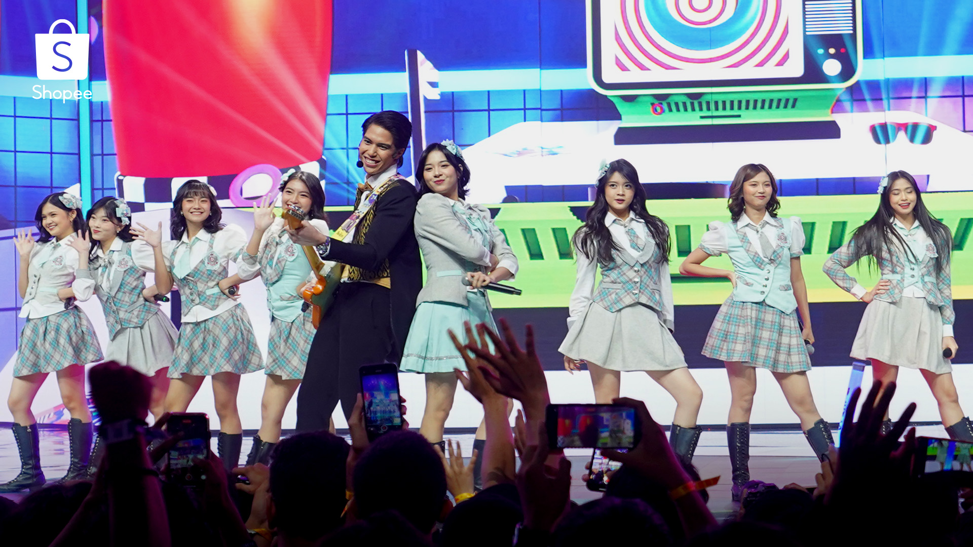 JKT48 Hingga Happy Asmara Meriahkan TV Show Shopee 11.11 Big Sale 