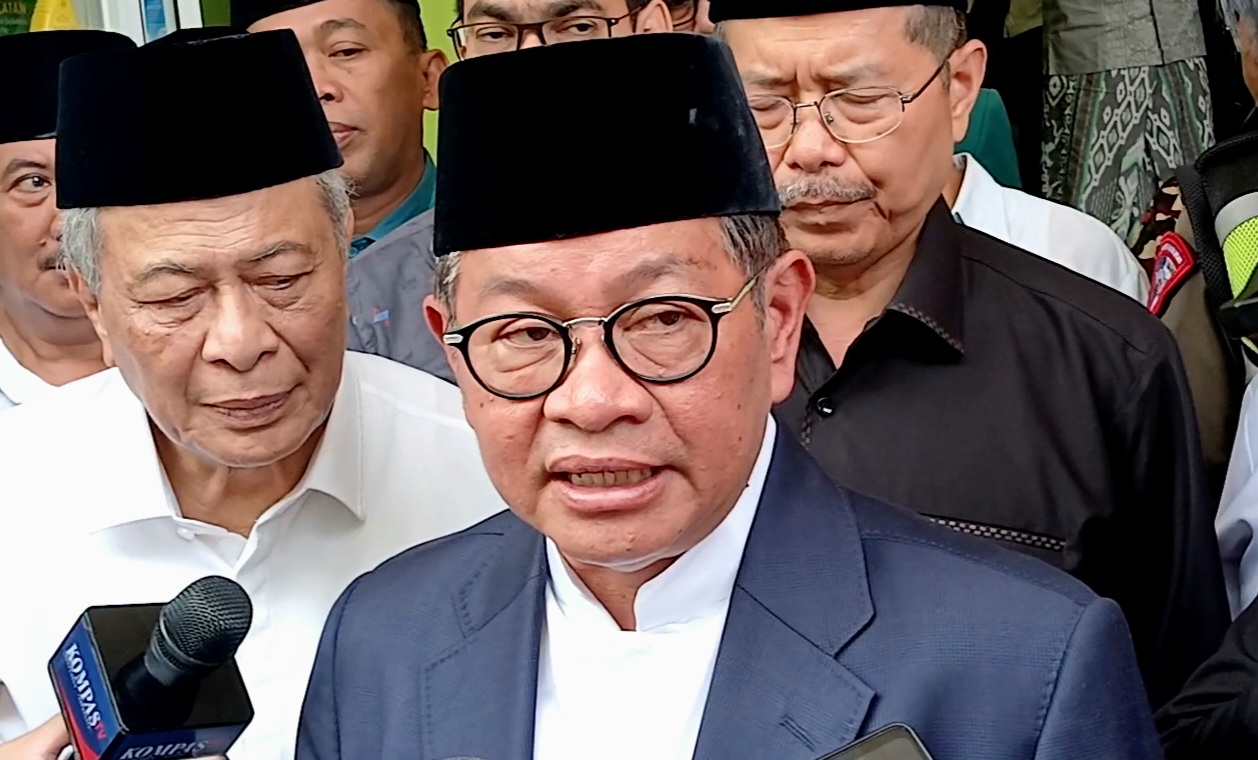 Pramono Minta PPSU Tegas Tegur Pemotor yang Lewat Trotoar