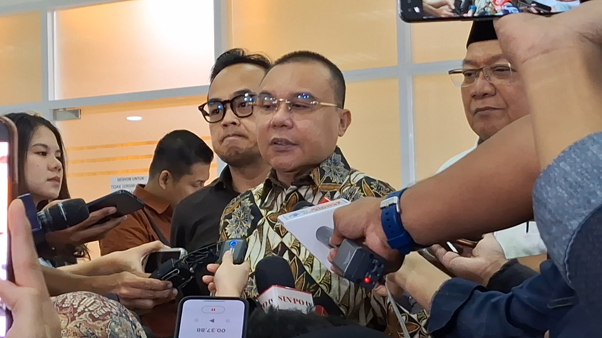 NasDem Minta Pemerintah Percepat Pindah ke IKN, Dasco: Anggarannya Ada Gak?