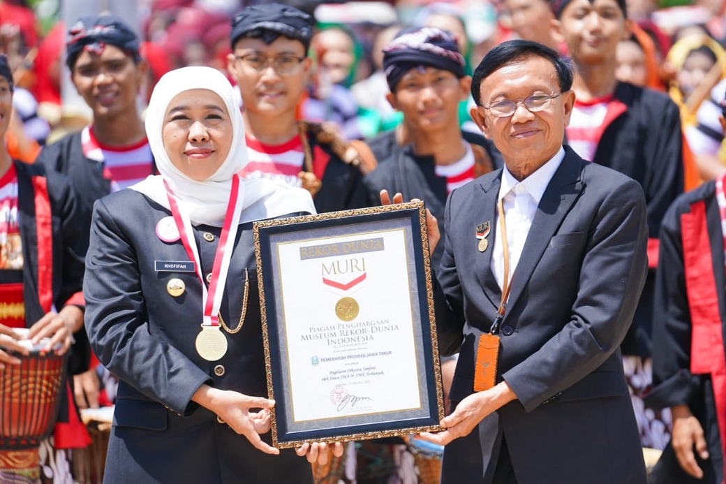 Khofifah Persembahan Dua Rekor Muri untuk Harmoni Generasi Emas dari Bumi Majapahit