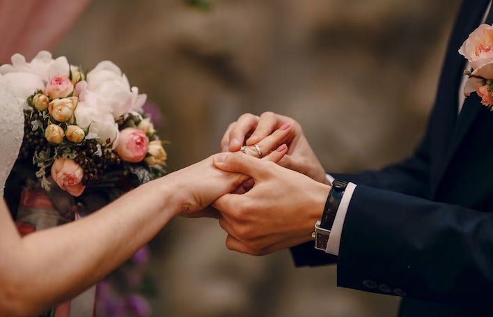 Wah, Angka Pernikahan di Indonesia Turun! BKKBN Jelaskan Alasannya