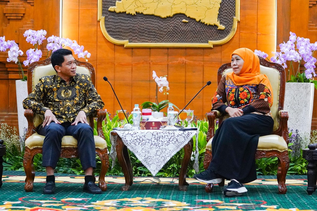 Khofifah Siapkan Asrama untuk Mahasiswa ITS Jalur KIP Kuliah asal Jawa Timur