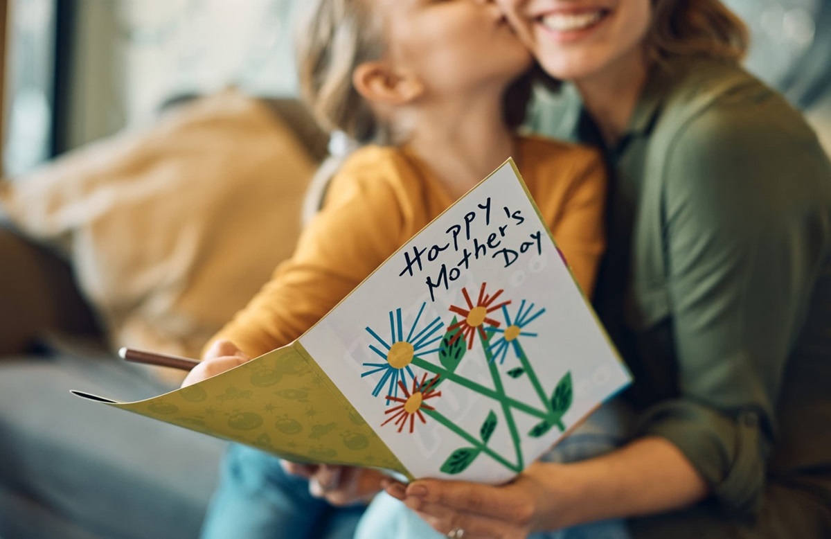 35 Ucapan Selsamat Hari Ibu yang Menyentuh Hati, Bikin Haru!