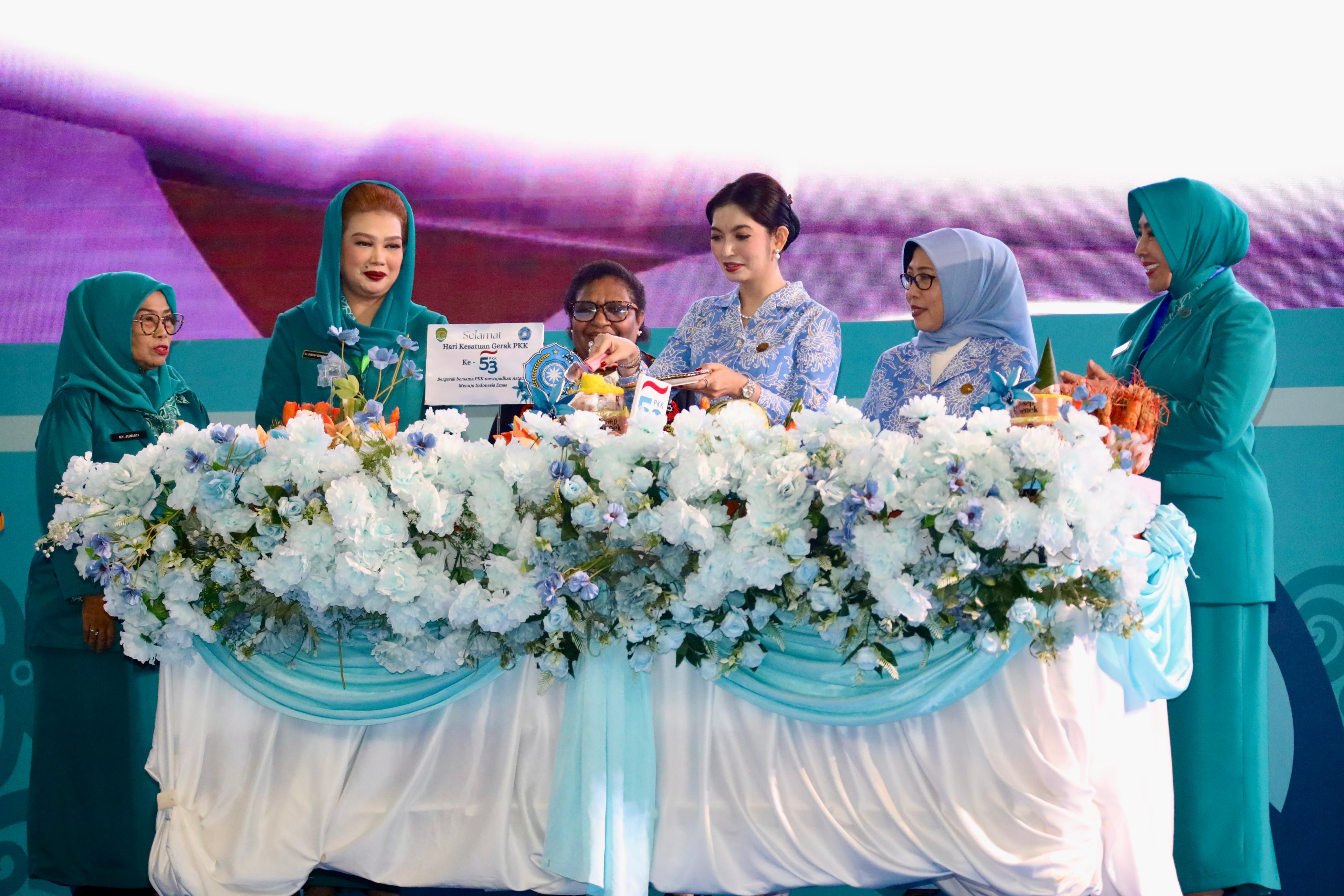 Puncak HKG Ke-53, Tri Tito Karnavian Ajak Kader PKK Bersama Wujudkan Asta Cita Menuju Indonesia Emas