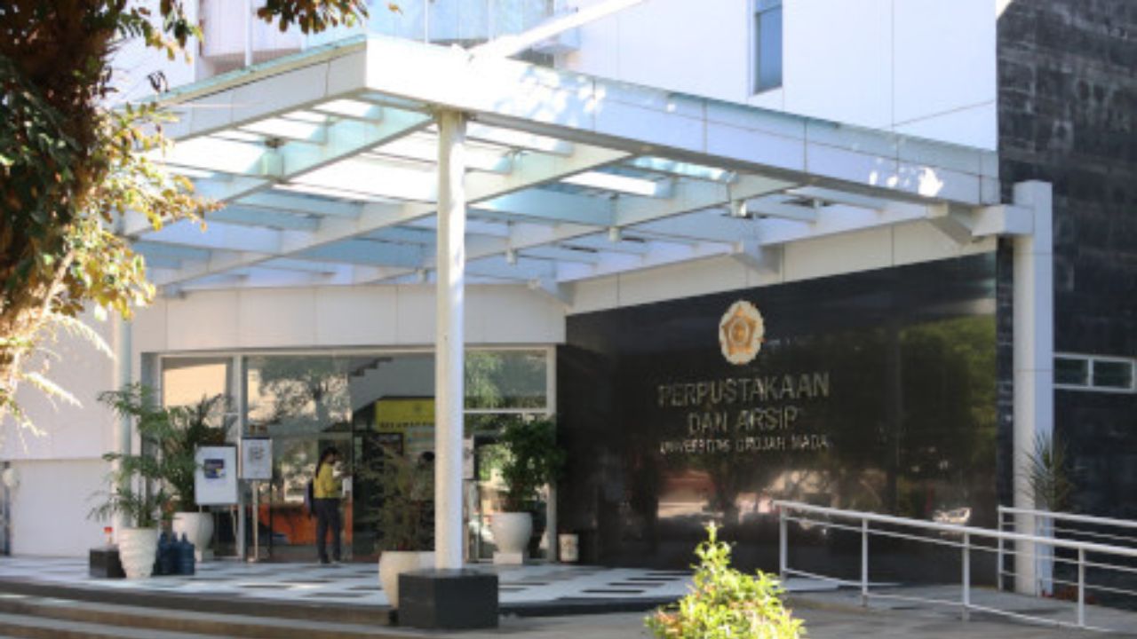 Viral Mahasiswi UGM Telat Kembalikan Buku Kena Denda Rp 5 Juta, Ini Kata Pihak Perpustakaan