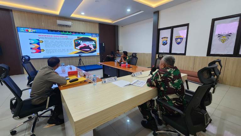 Anugerah Patriot Jawi Wetan II 2024: Ingatkan Anggota TNI/Polri tentang Etika Profesi