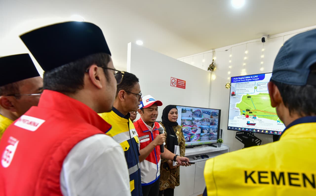 Jamin Stok BBM Aman saat Mudik, Wakil Menteri ESDM Kunjungi Rest Area 379 A Batang-Semarang