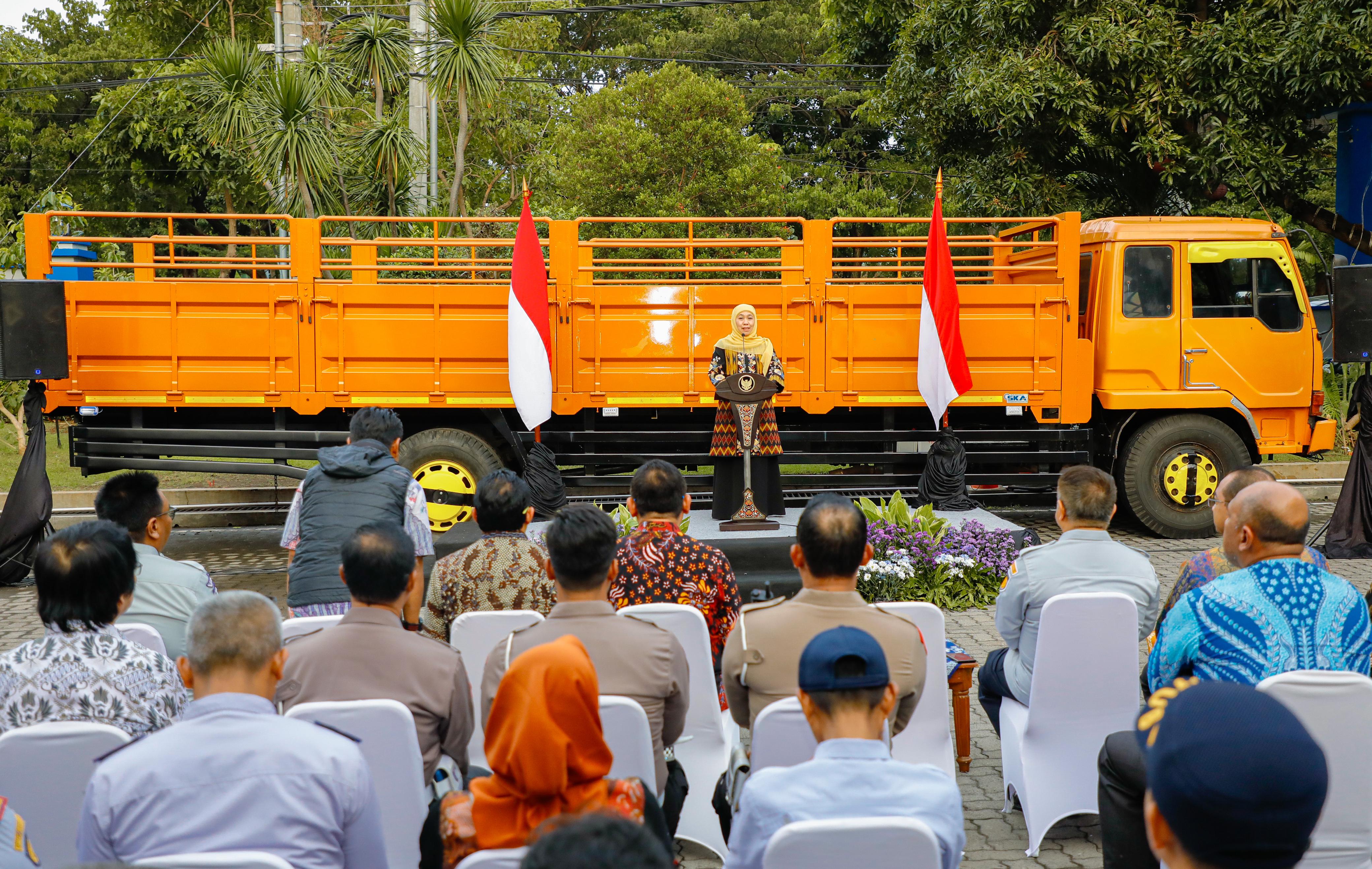 Percepat Zero ODOL 2027, Pemprov Jatim Beri Bantuan Pemotongan Kendaraan Kepada Pada Sopir 