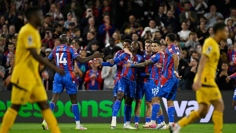 Crystal Palace vs Wolves 4-2, The Eagles Makin Garang di Akhir Musim