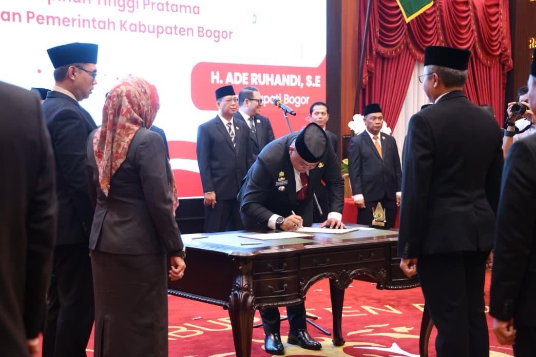 Bupati Bogor Lantik 7 Pejabat Eselon II Lingkungan Pemkab Bogor