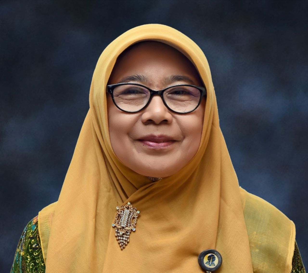 Cheng Yu Pilihan Direktur Universitas Terbuka Surabaya Suparti: Mou Shi Zai Ren, Cheng Shi Zai Tian