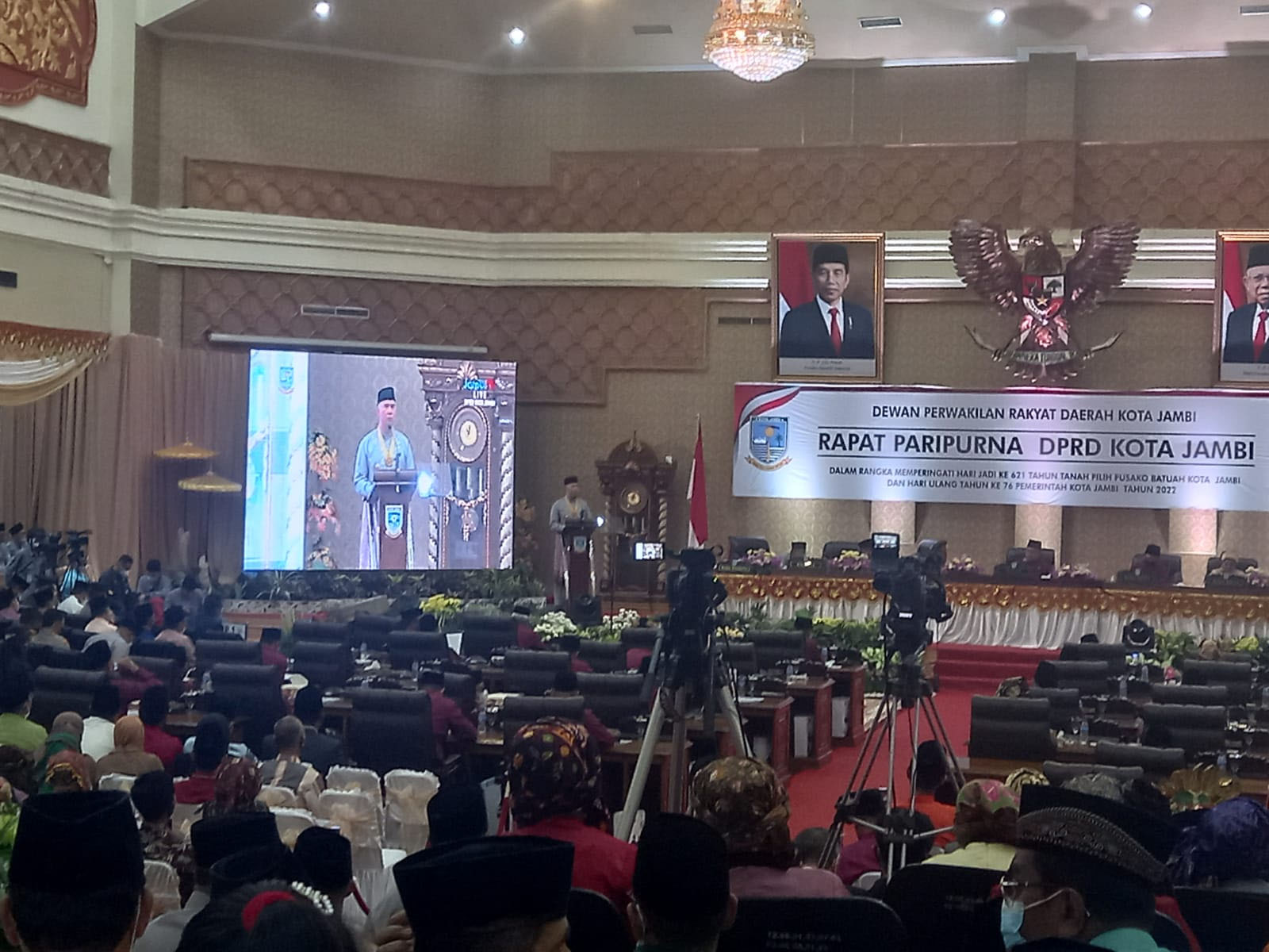 Paripurna HUT Kota Jambi, Fasha Todong Haris Keluhkan Soal Banjir