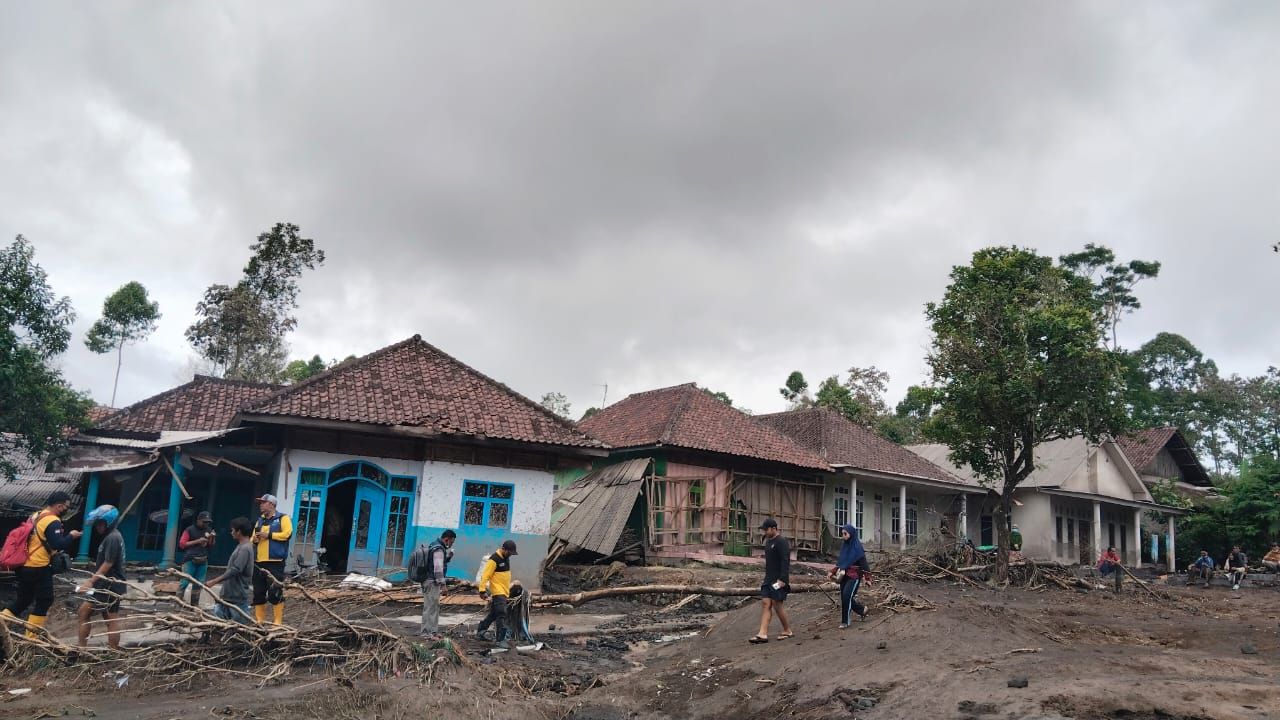 Tiga Desa Terdampak Erupsi Semeru, Lumajang Tetapkan Status Tanggap Darurat