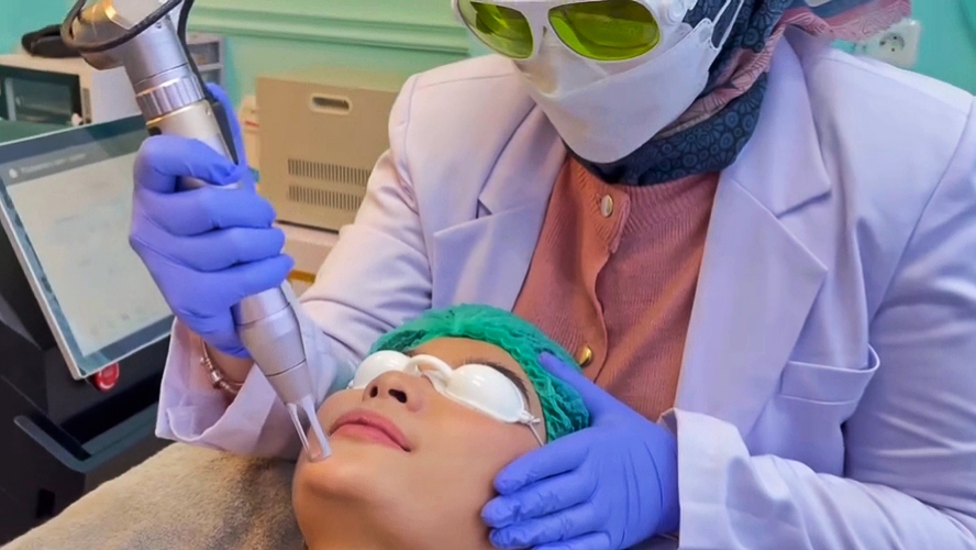 Hidden Gem di Sunter, Klinik Kecantikan Ini Tawarkan Teknik Microneedling yang Bikin Kulit Makin Glowing