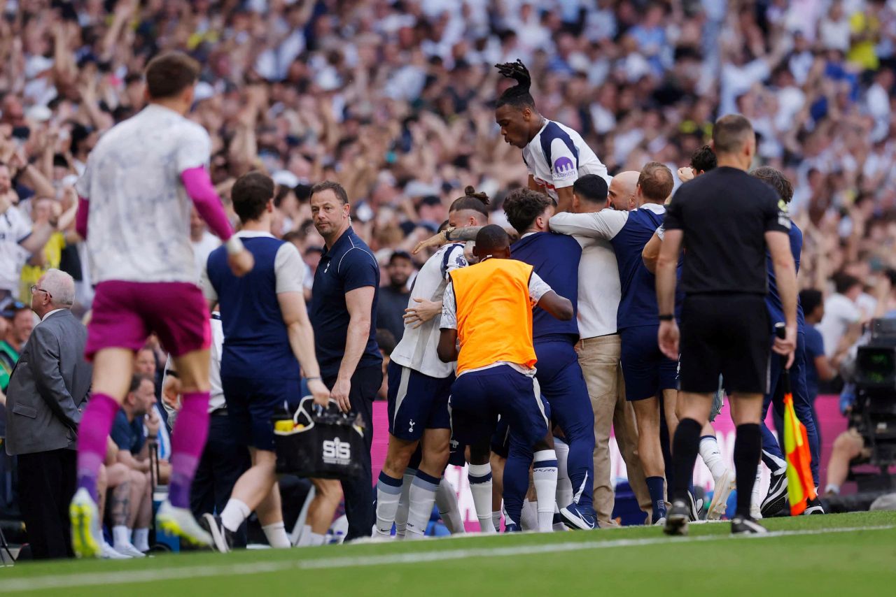 Tottenham vs Everton 1-0, Palhinha Selamatkan Spurs dari Degradasi