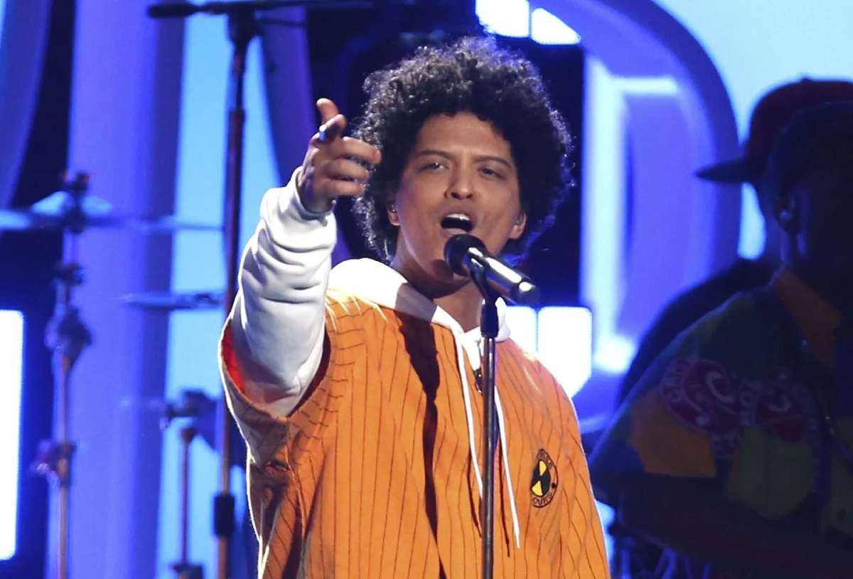 Lirik Lagu Bruno Mars - That's What I Like, Penggemar Wajib Hafal!