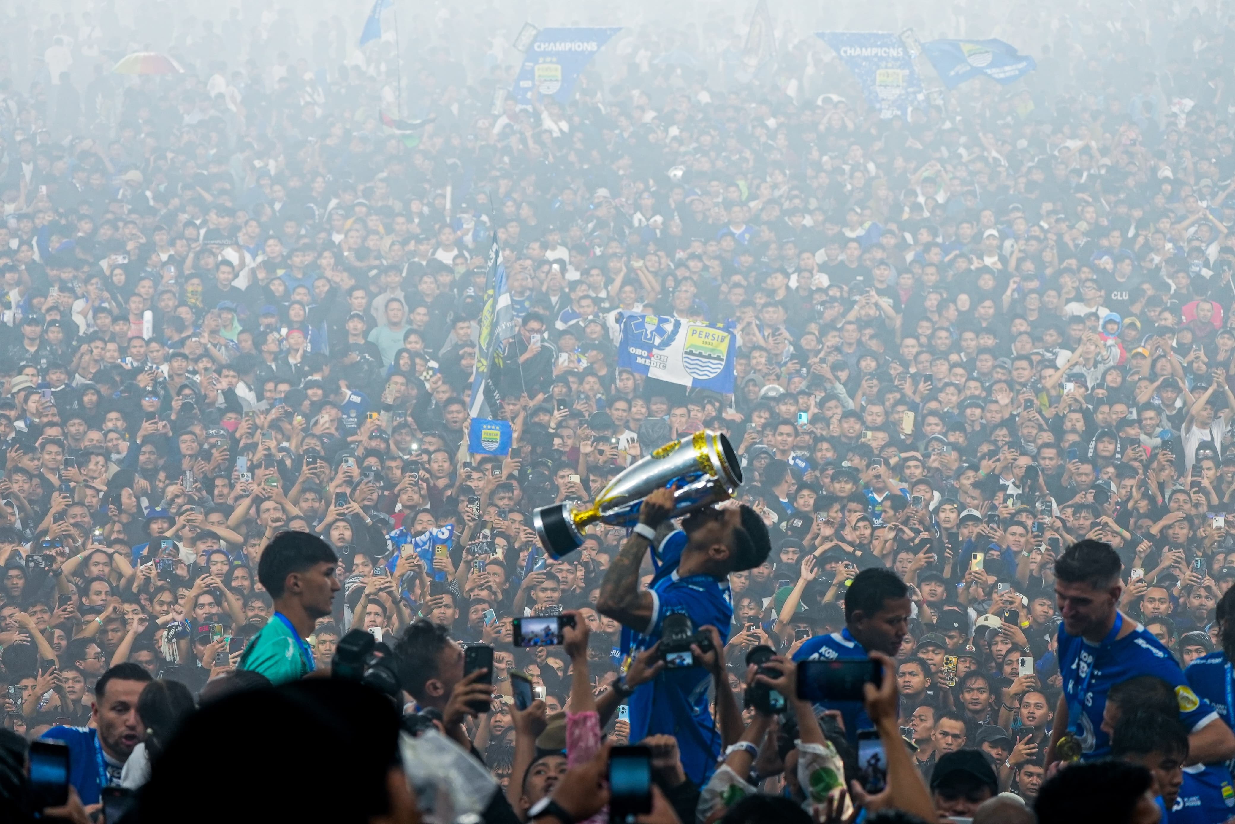 Gelaran BRI Liga 1 2024/2025 Berlangsung Sukses, BRI Buktikan Sepak Bola Sebagai Sarana Sinergi Pemberdayaan Olahraga dan UMKM