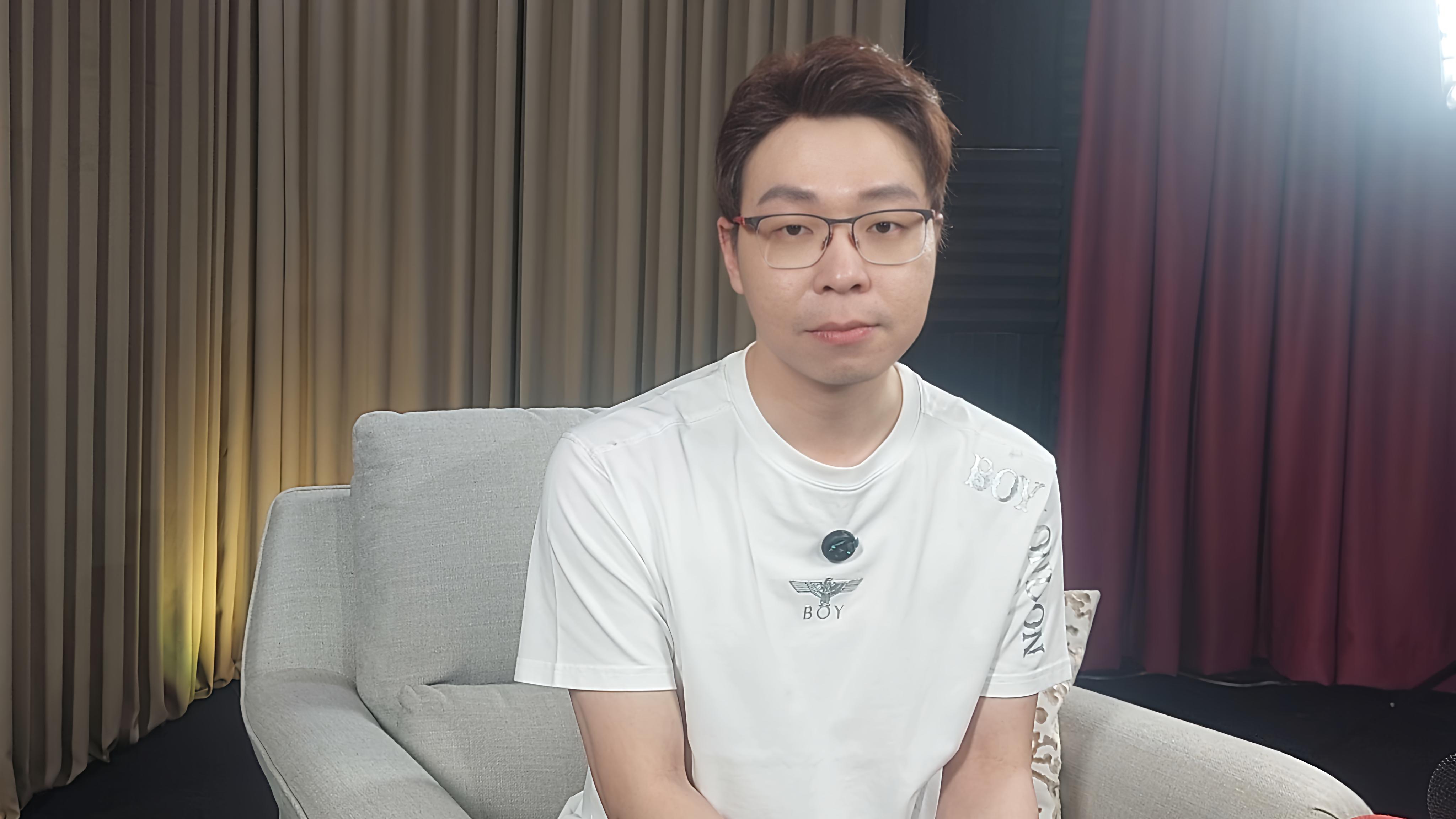 Jadi Mualaf, Richard Lee Langsung Diajak Umroh Bareng Ustaz Khalid Basalamah