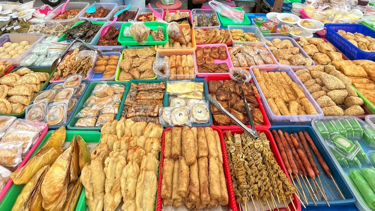 7 Lokasi Beli Takjil di Jakarta Selatan yang Murah dan Enak, Gak Bikin Kantong Boros!