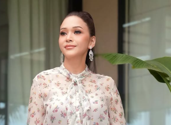 Maia Estianty Buktikan Khasiat Susu Kambing Herbal untuk Kesehatan Tulang dan Sendi