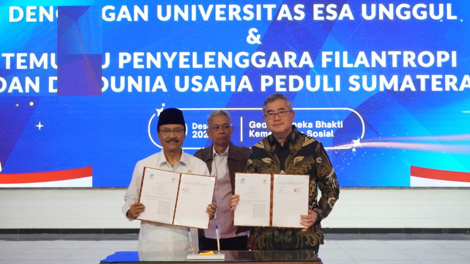 Universitas Esa Unggul dan Kemensos RI Teken MoU Dukung Program Sekolah Rakyat di 38 Provinsi