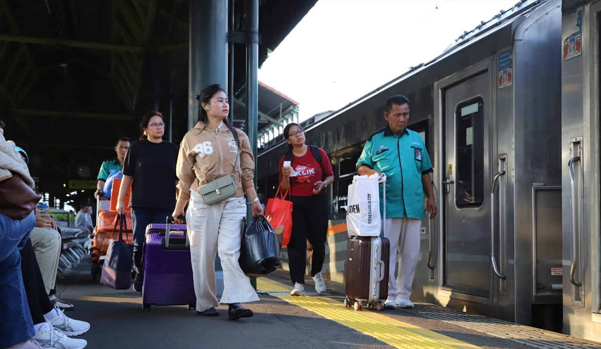 10 Daftar Kereta Api Paling Laris di Libur Panjang Maulid Nabi   