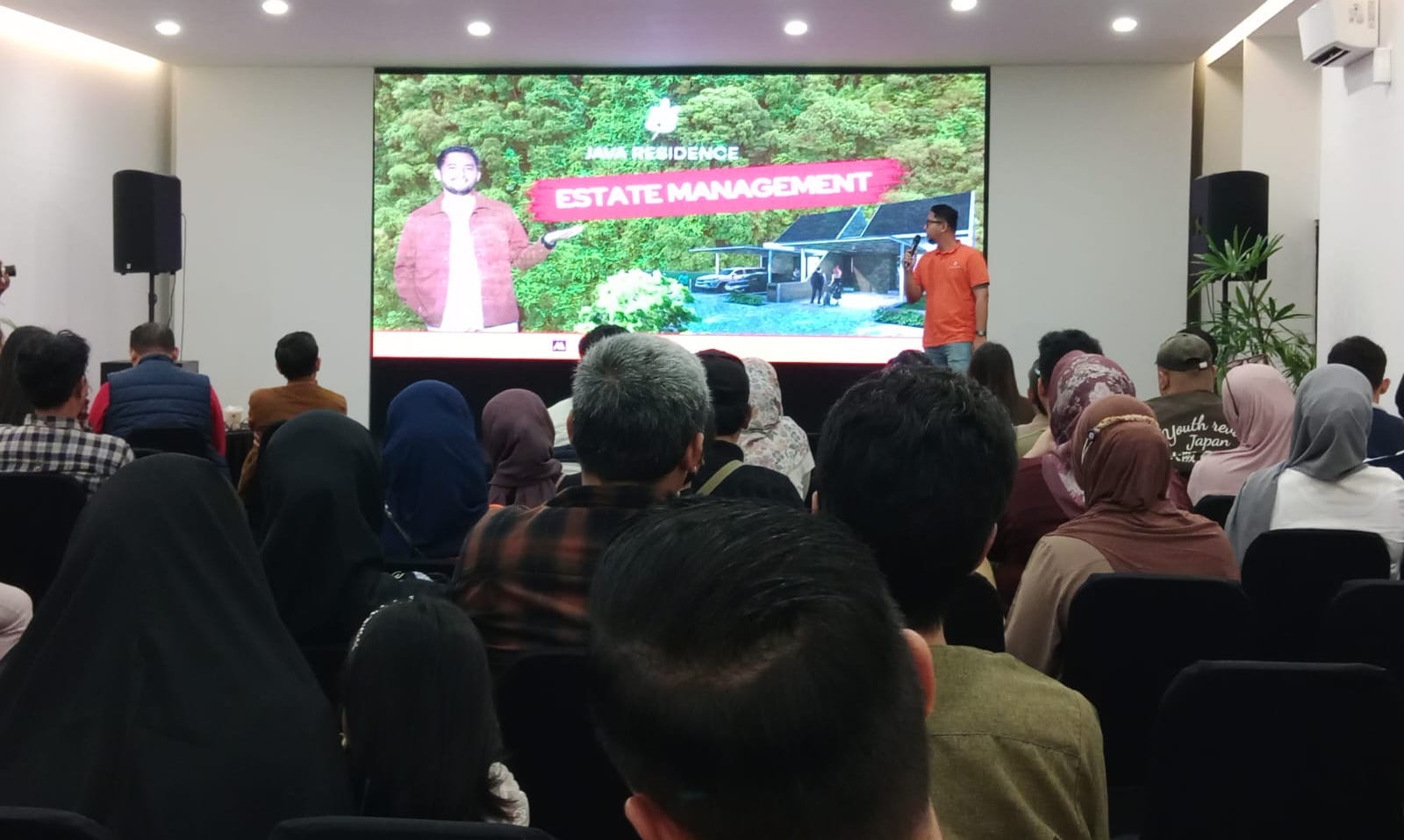 Tak Hanya Penuhi Komitmen, Java Residence Serahkan Cluster 3 Tahap 3 Lebih Cepat ke Customer